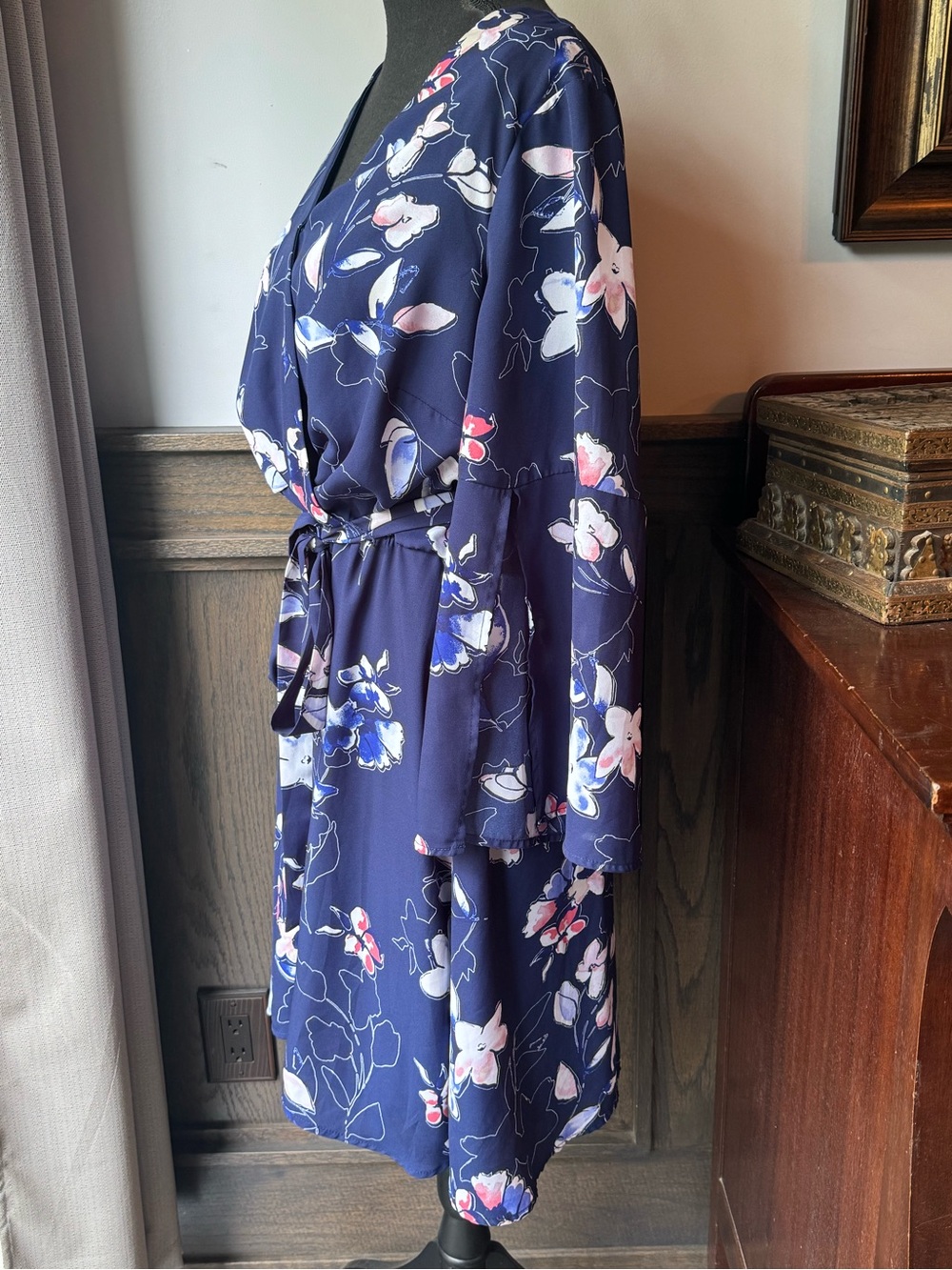 Westport Navy Floral Wrap Dress with tie belt 16 - Picture 3 of 8